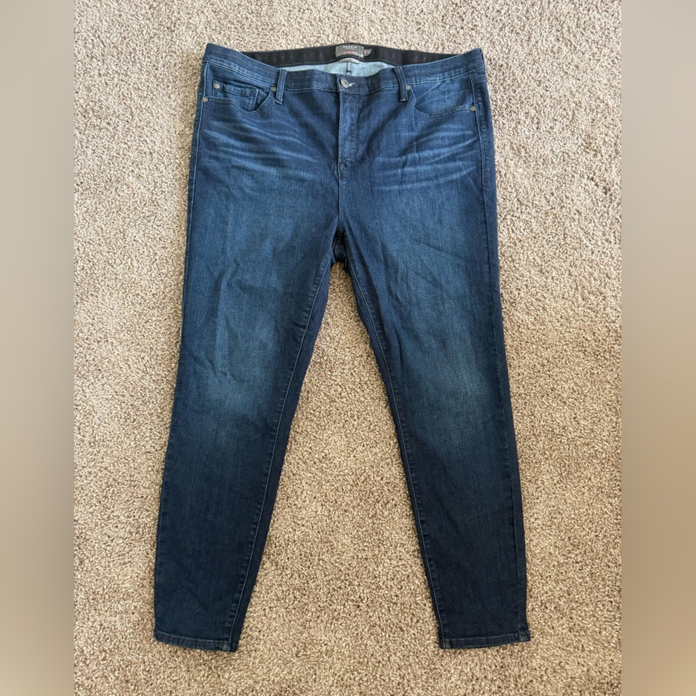 Torrid Sky High Skinny Jean